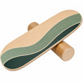Balanceboard mit grüner Wellenoptik und natürlichem Holz